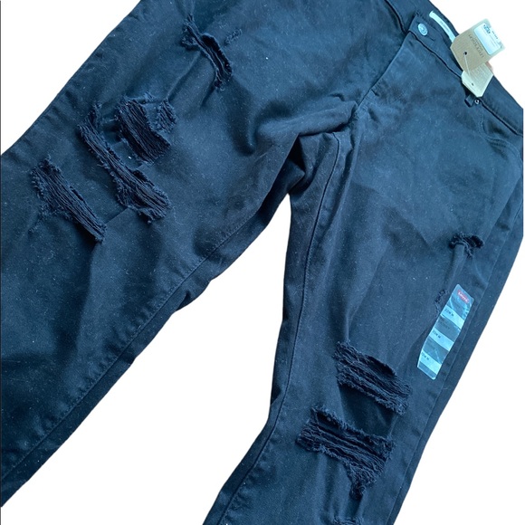 NWT Levi's Women's Plus Size 711 Skinny Jeans black distressed 20W - Picture 5 of 10